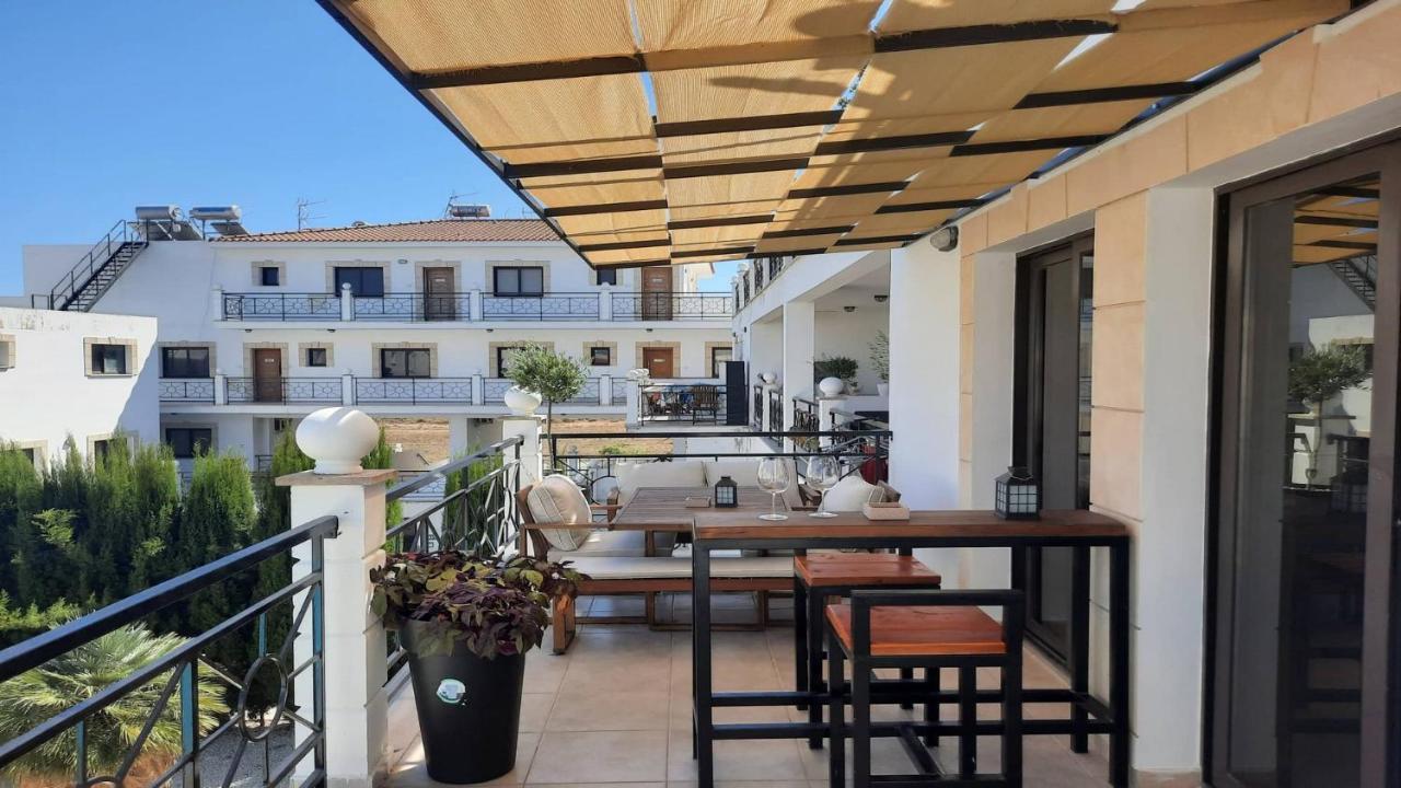 Paramount Gardens Resorts C201 Ларнака Екстериор снимка
